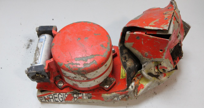 Germanwings pilotu kokpitten çıkıp geri girememiş Fransız Alplerinde düşen,Germanwings,Germanwings pilotu,uçak,uçak kazası