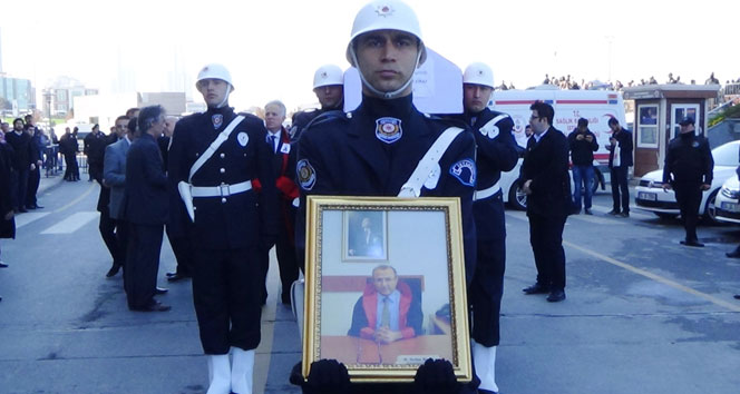 Şehit Savcı terzilik yaparak okumuş mehmet selim kiraz,şehit savcı
